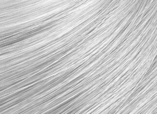 Tutte orgogliose delle chiome total white